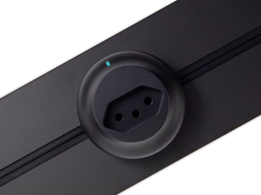 Tomadas NT do Trilho de energia de embutir da QTMOV Prime, linha Power Track ligado