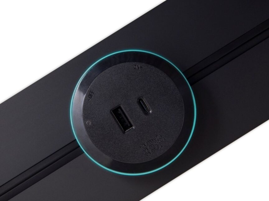 USBs A +C NT do Trilho de energia de embutir da QTMOV Prime, linha Power Track ligado