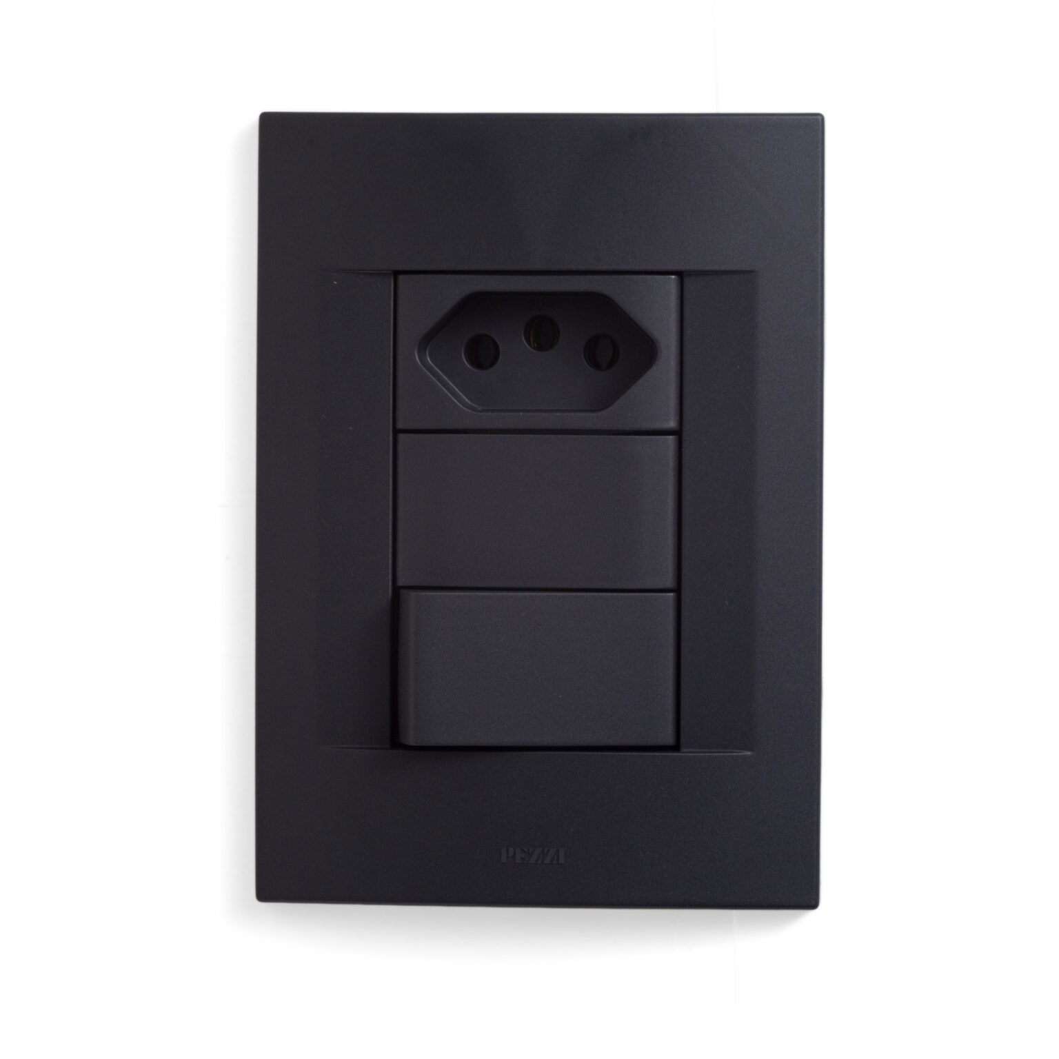 Espelho 4x2 com 1 interruptor + 1 tomada + 1 bloco cego QTMOV Prime Preto 10A